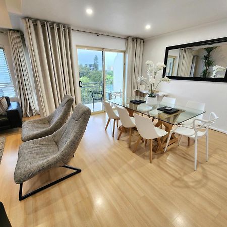 Spacious 4 Bedroom And 2 Bathrooms City Apartment Adelaide Eksteriør bilde