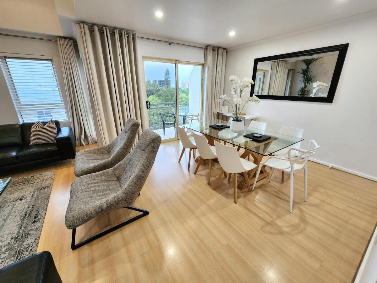 Spacious 4 Bedroom And 2 Bathrooms City Apartment Adelaide Eksteriør bilde
