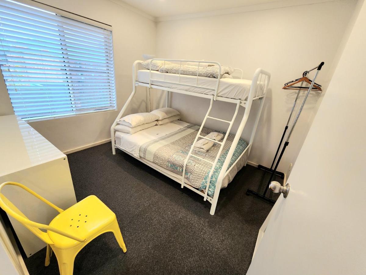 Spacious 4 Bedroom And 2 Bathrooms City Apartment Adelaide Eksteriør bilde