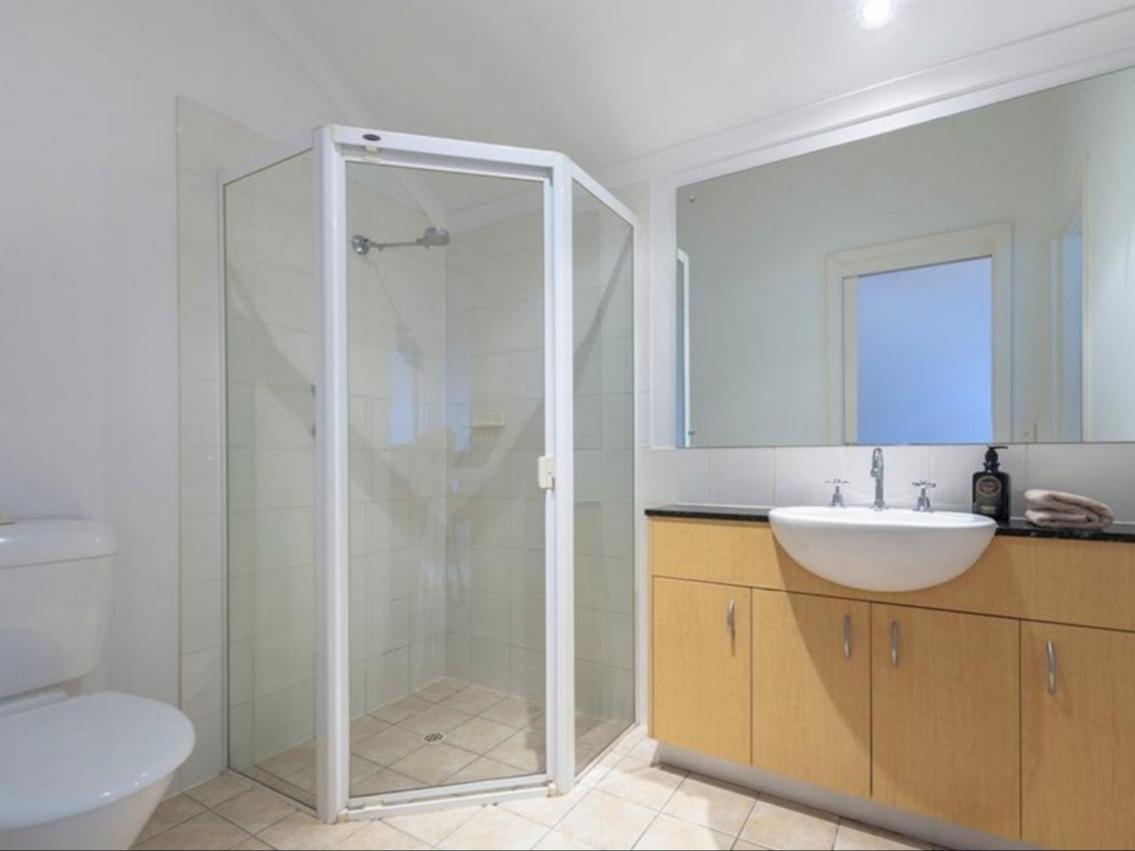 Spacious 4 Bedroom And 2 Bathrooms City Apartment Adelaide Eksteriør bilde
